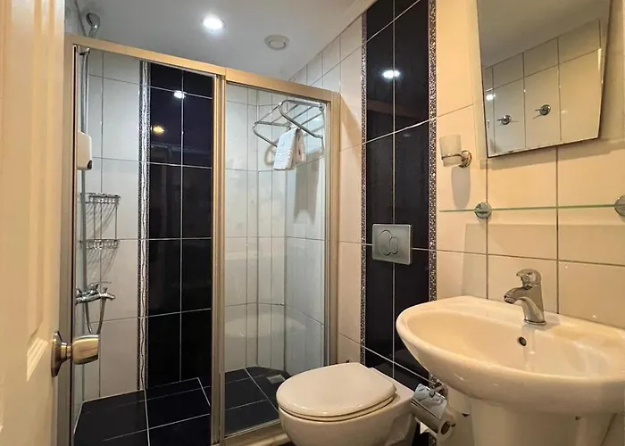 Sirma Family Aparthotel 4*